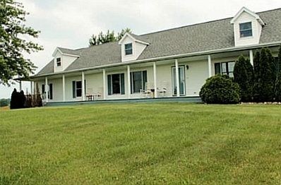 4th image of 1133 Township Road 190 E