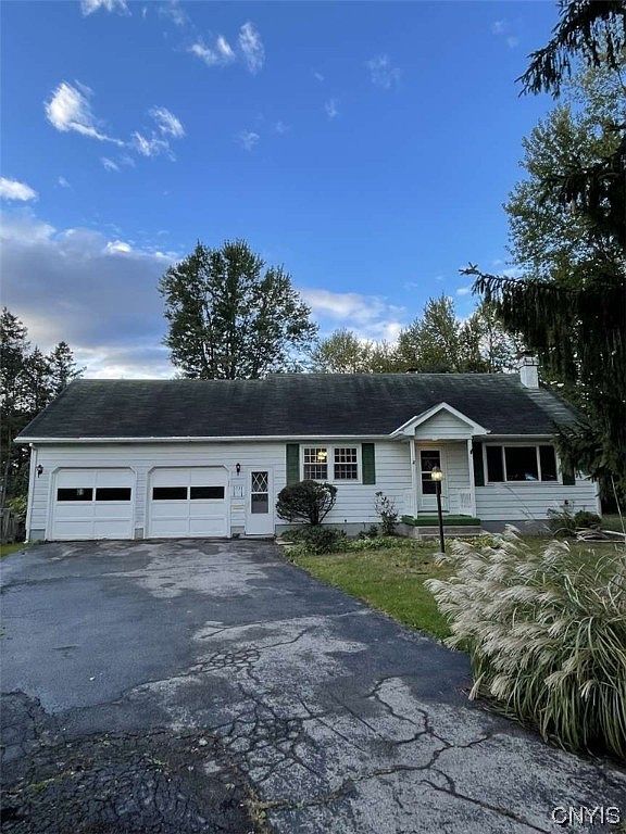 5731 Mapleton Dr, Utica, NY 13502 Zillow