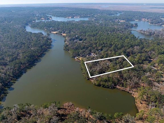 5th image of 160 Harris Ln