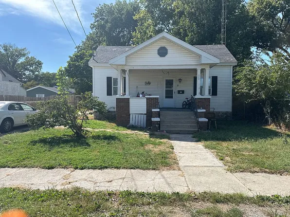 108 N 6th St, Auburn, IL 62615