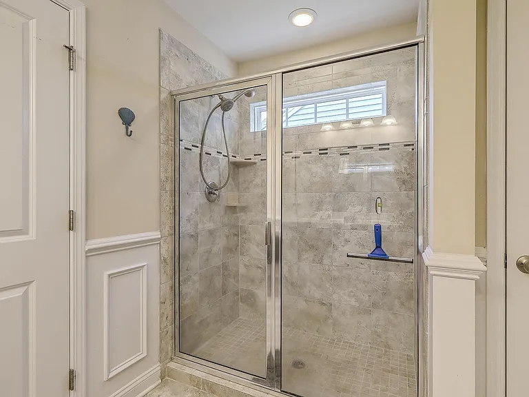 1114 Santa Elena Way — Photo 16