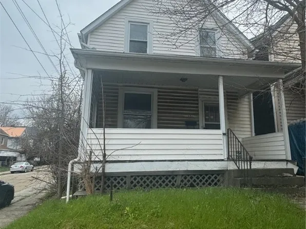 201 Locust St, New Kensington, PA 15068