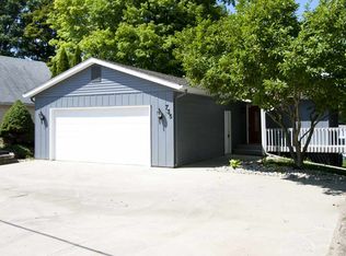 735 Lions Dr, Rome City, IN 46784