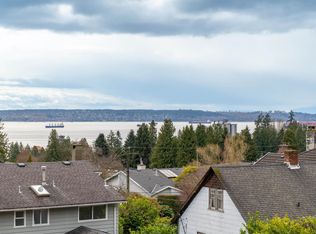 1410 Mathers Ave, West Vancouver, BC V7T 2G7