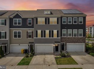 2070 Hinshaw Dr, Odenton, MD 21113