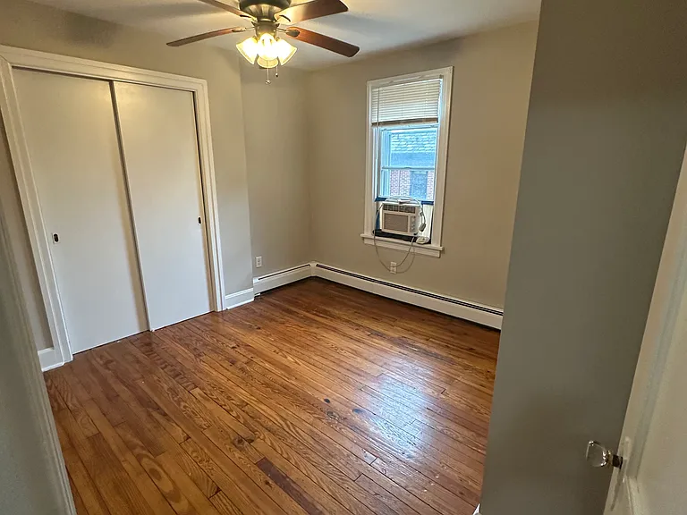 540 W Chocolate Ave #2 — Photo 11