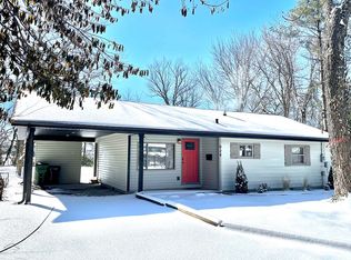 924 W Maple St, Rogers, AR 72756