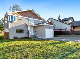 6047 Avondale Pl, North Cowichan, BC V9L 5H9