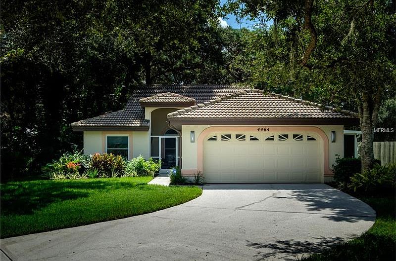 1st image of 4464 Ascot Cir