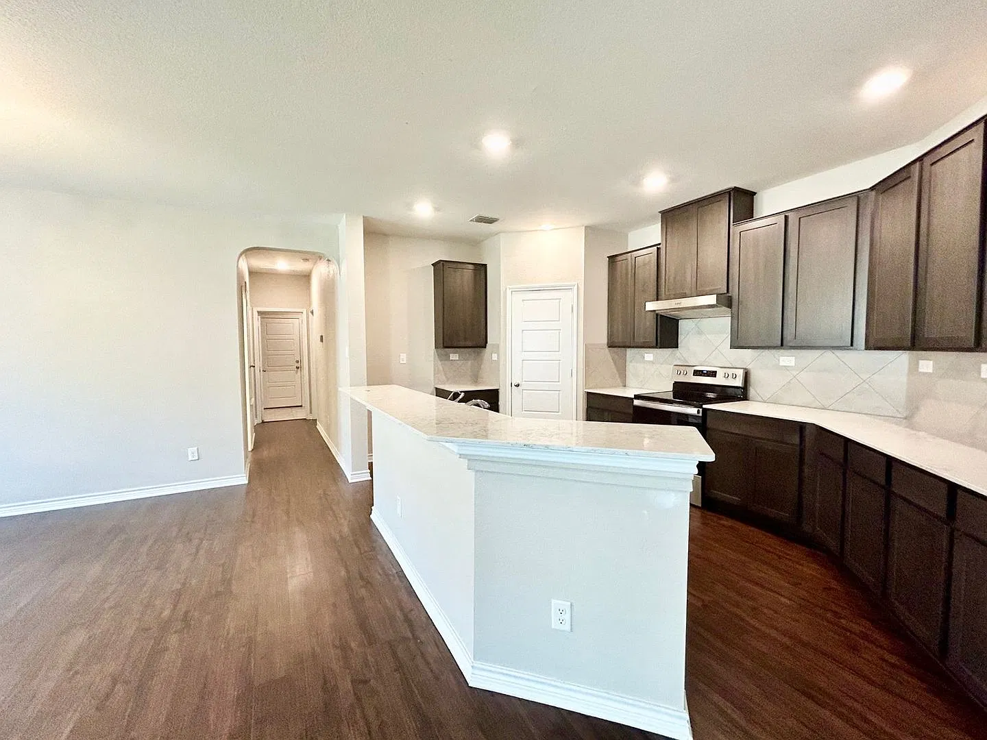 3bed / 2 Bath House For Lease In New Braunfels! Available Now! — Photo 4