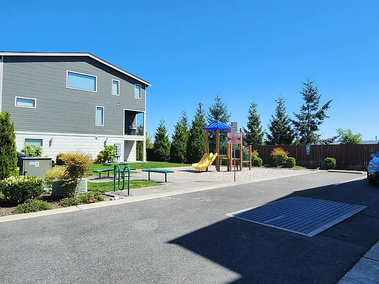 16021 Manor Way #C-2 — Photo 30
