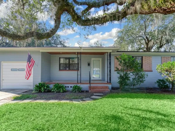 2404 Gayland Rd, Jacksonville, FL 32218