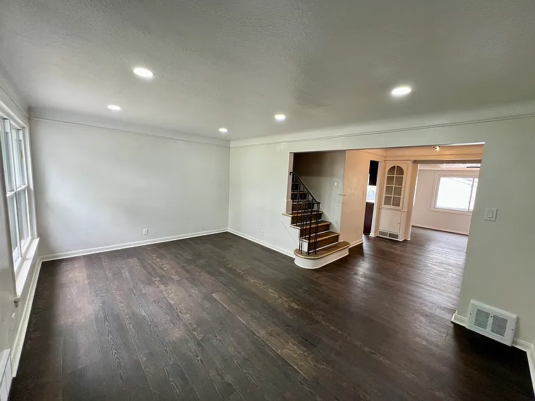 4185 Wyncote Rd — Photo 4