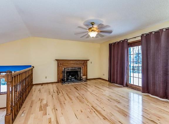 5th image of 10711 Lee Dr