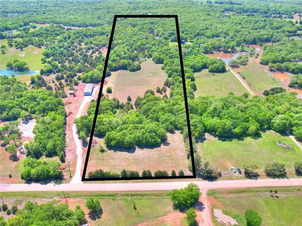 19522 Walker Rd, McLoud, OK 74851