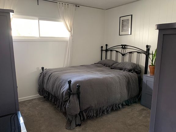 4th image of 820 Newport Ave #820
