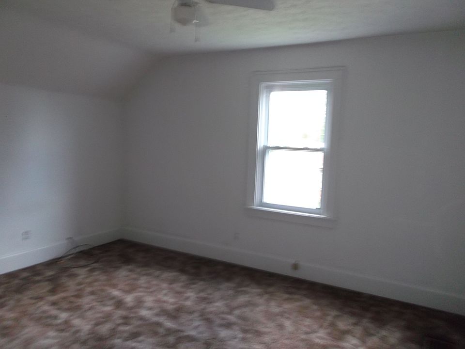 1st image of 1645 Eastview Ave