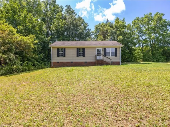 353 Hill St, Winston Salem, NC 27107