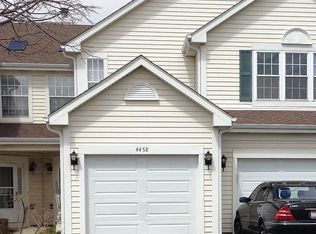4458 W Quill Ln, Waukegan, IL 60085