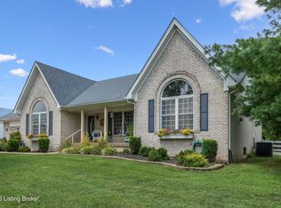 998 Normandy Station Rd, Taylorsville, KY 40071