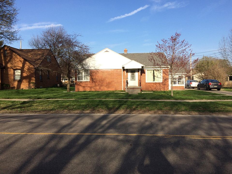 1st image of 110 Covell Ave NW