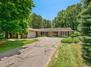 10341 Baldwin Rd, Greenville, MI 48838