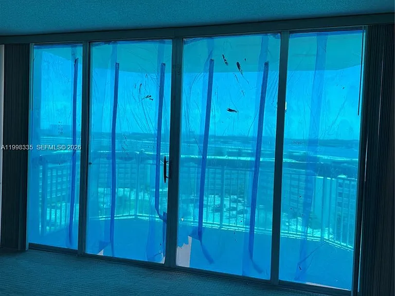 18011 Biscayne Blvd #1003 — Photo 16