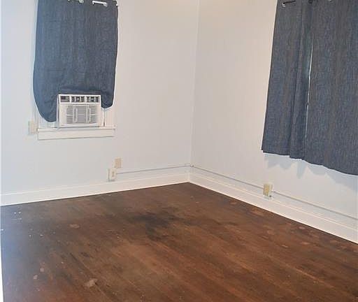5th image of 436 Seminole Rd