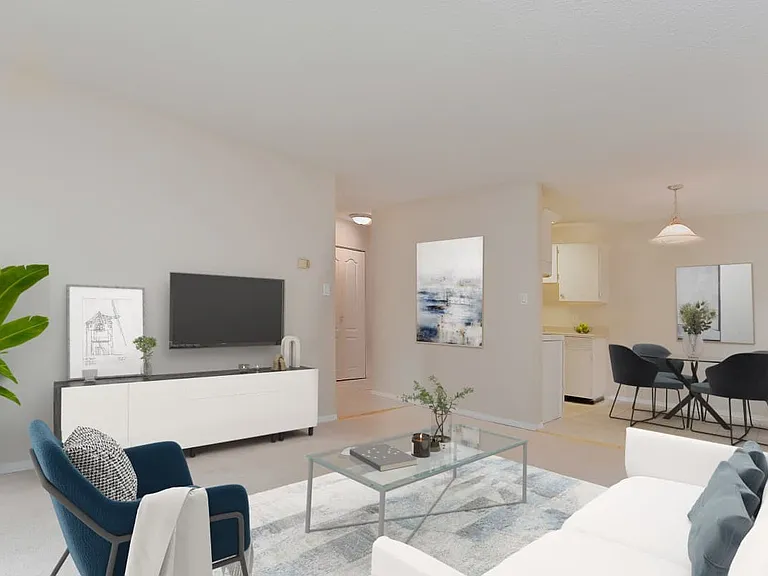 329 Sherbrooke St — Photo 3