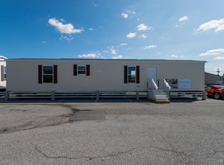 126 Barton Cir, Bartonsville, PA 18321