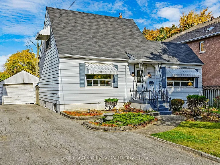 60 Northwood Dr — Photo 2
