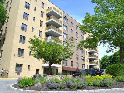 25 Stewart Pl APT 618, Mount Kisco, NY, 10549