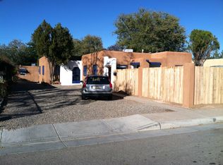 3525 Thaxton Ave SE, Albuquerque, NM 87106