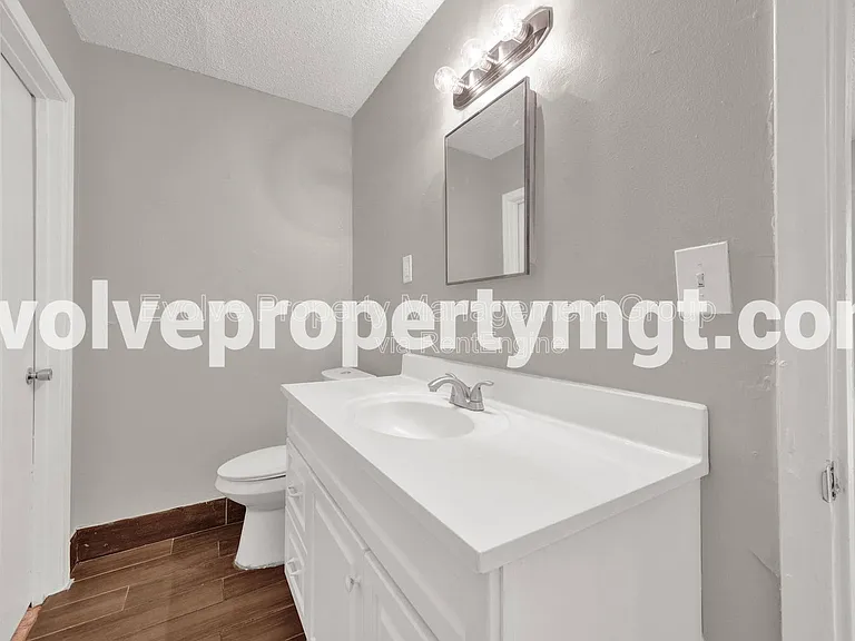 3434 Pruett Ct — Photo 9