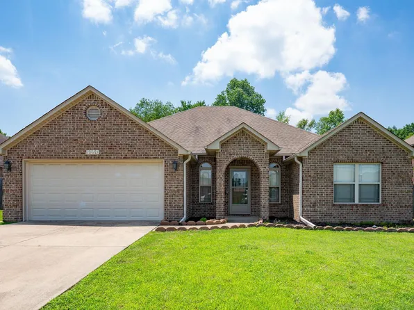 2925 Gladstone Dr, Conway, AR 72032