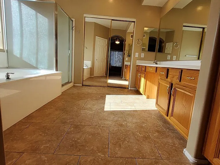 17421 W Papago St — Photo 11