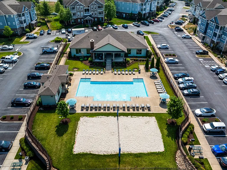The Retreat at Arden Village Apartments — Photo 54