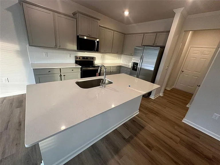 23 Berryville Dr — Photo 6