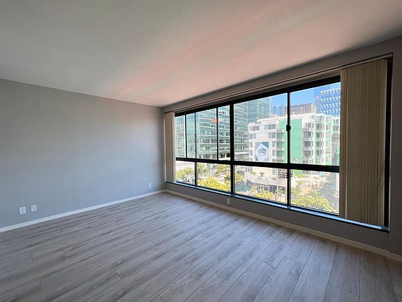 4th image of 300 3rd St #7XX