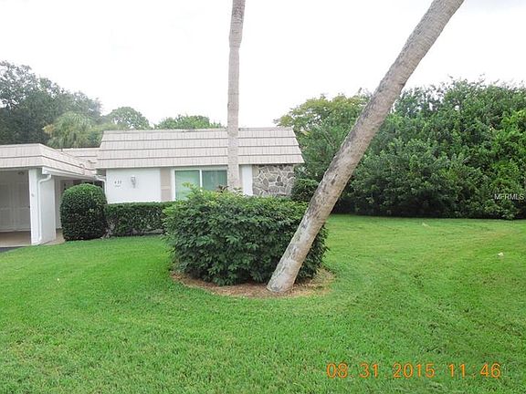 3rd image of 5491 Riverbluff Cir #V-22