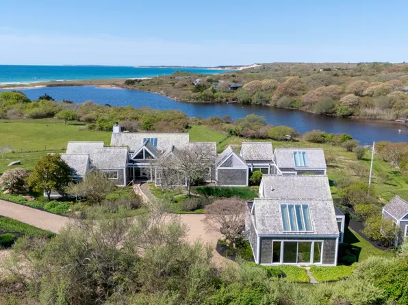 25 Osprey Ln, Chilmark, MA 02535