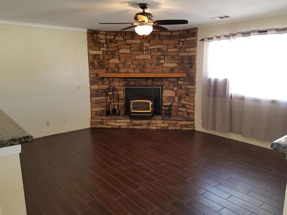 Wood burning fire place