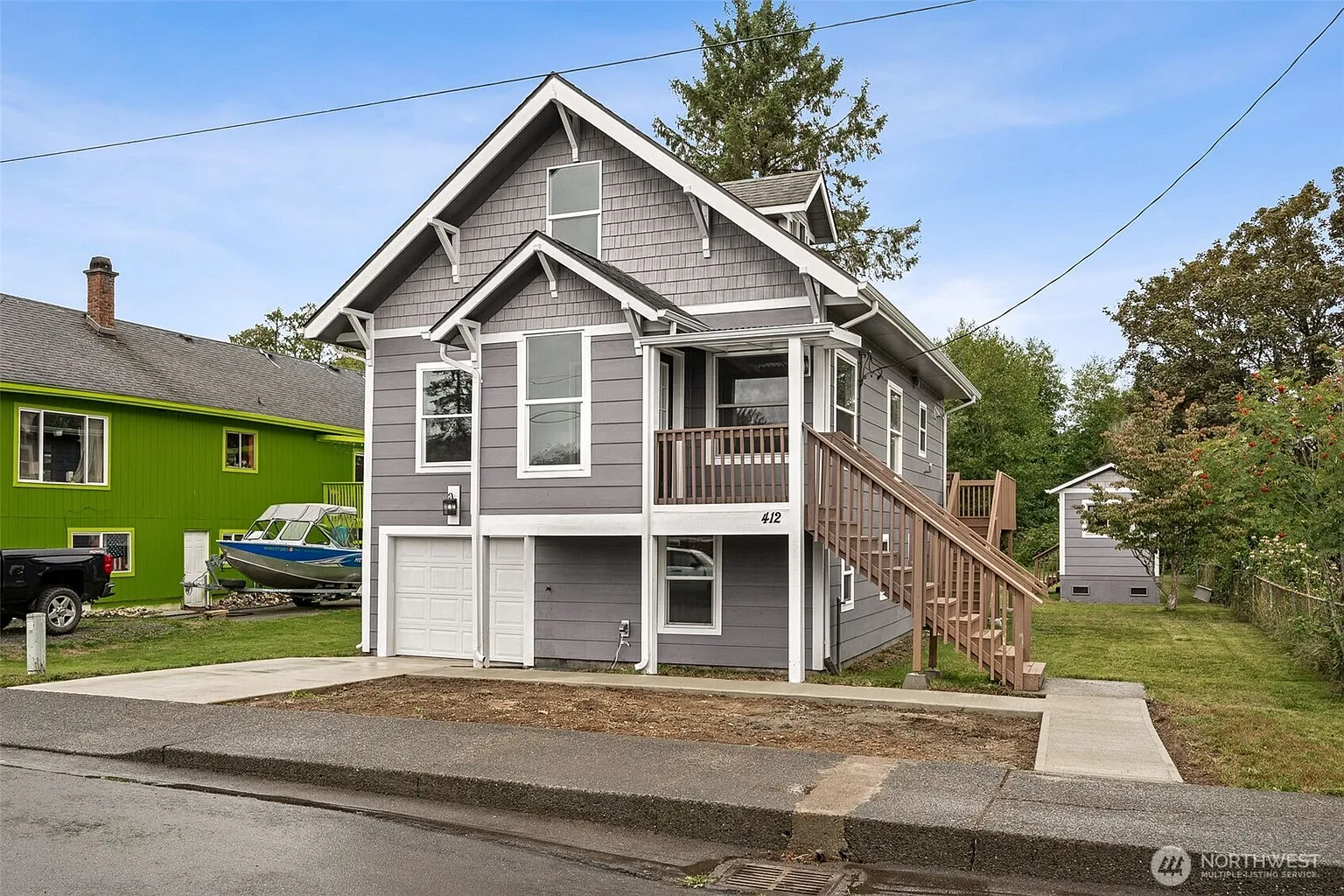 412 E Perry Street photo 1