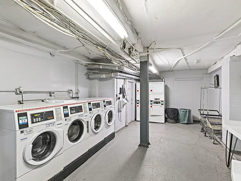 275 Harrison Ave #B4 — Photo 10