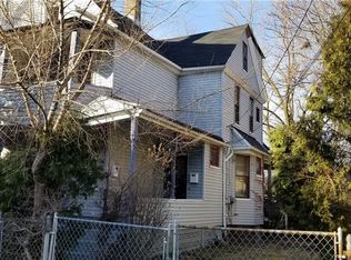 8015 Amos Ave, Cleveland, OH
