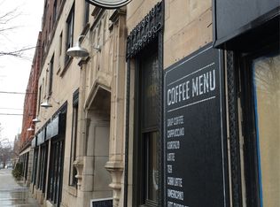 1325 W Wilson Ave APT 910, Chicago, IL 60640