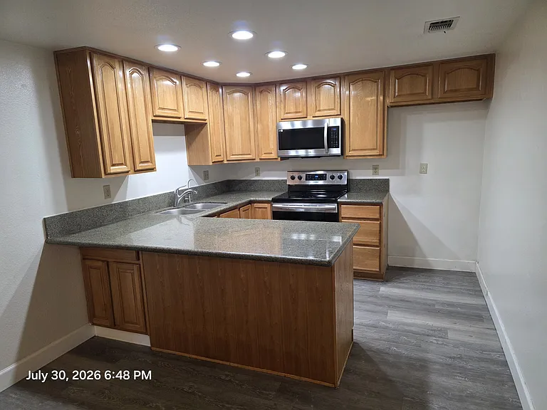 6835 Barbara Lee Cir — Photo 5