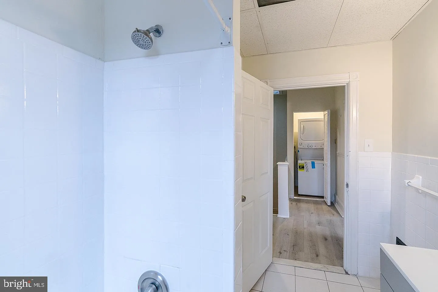 2 bed, 1.0 bath, $1,245 — Photo 2