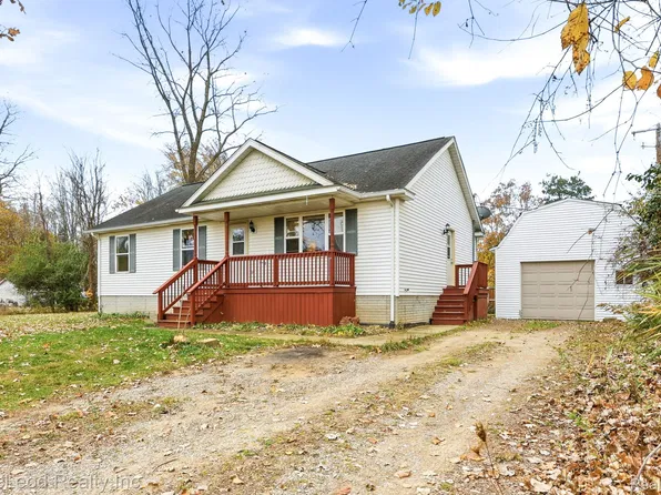 5841 Miller Rd, Vassar, MI 48768