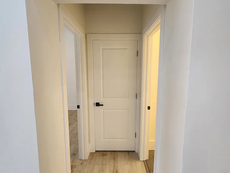17 E Court St #43 — Photo 11